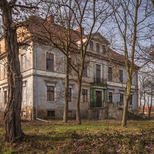 Palace in Rogoźnik