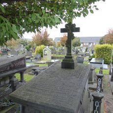 Grafzerk voor het echtpaar Pistorius uit 1894 in eclectische stijl