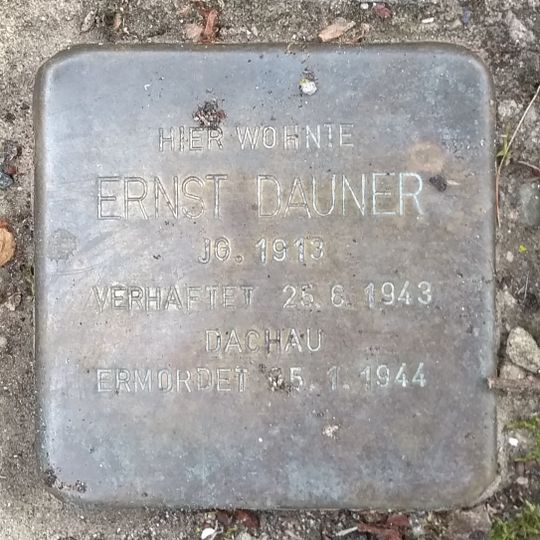 Stolperstein em memória de Ernst Dauner
