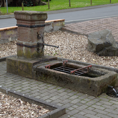 Brunnen