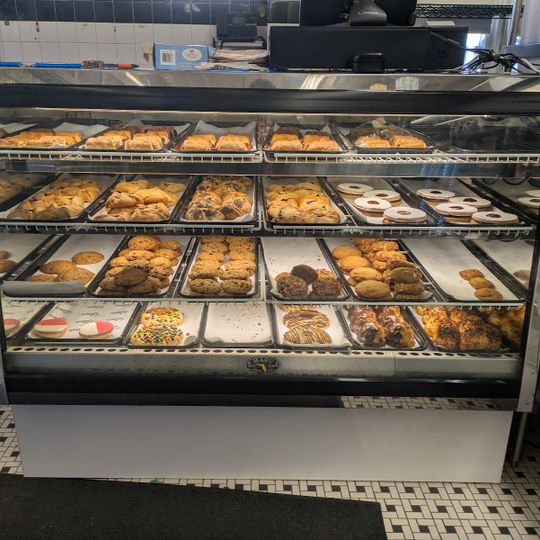 Famous 4th Street Delicatessen
