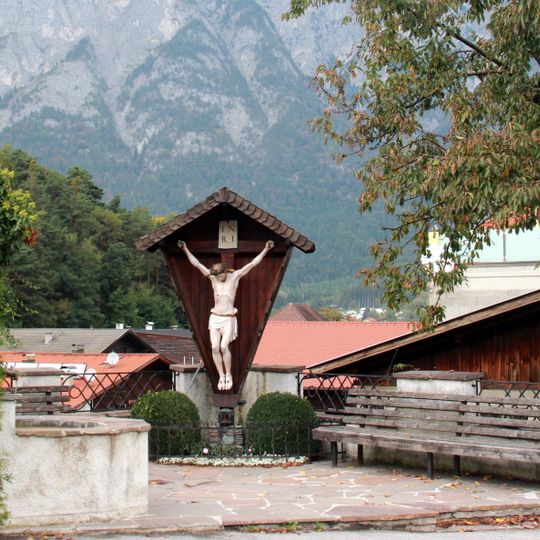 Kreuz, Dorfstraße .55, Völs