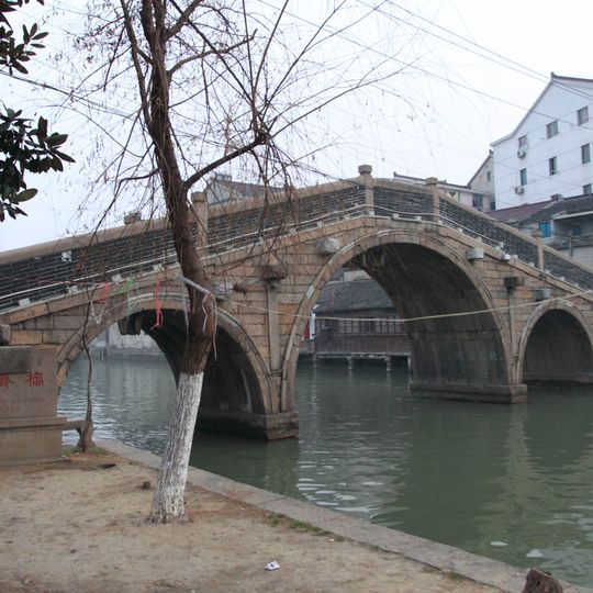 Puji Bridge