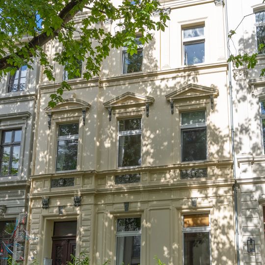 Schumannstraße 21