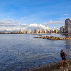 Milionários beach
