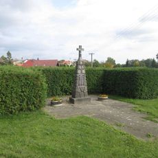 Pomník padlým ve Zvíkově