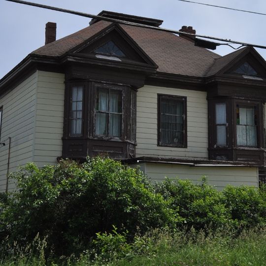 Walter F. Butt House