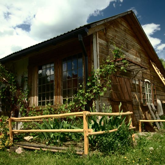 Muzeum Dawnej Wsi „Domek Tkaczki”