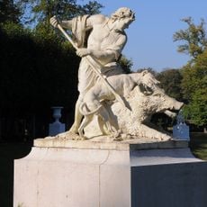 Work of art, statue