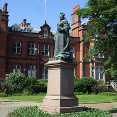 Statue of Queen Victoria