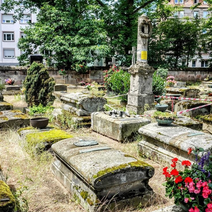 Saint Roch Cemetery
