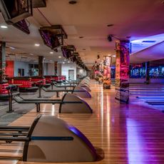 Champions Bowling