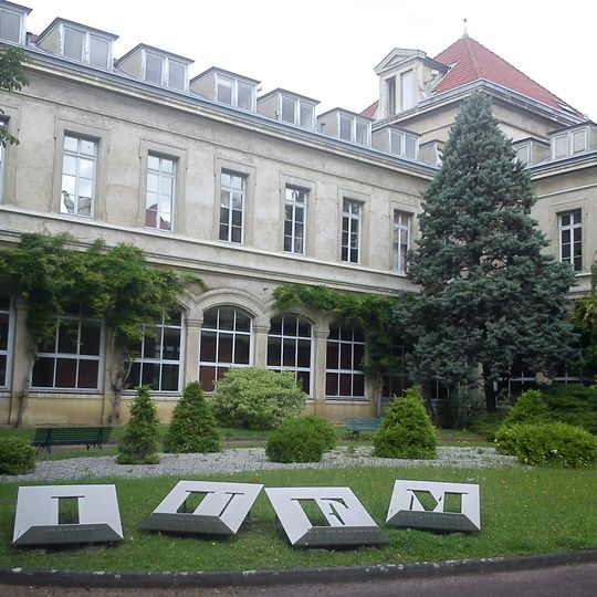 Universidad Claude Bernard-Lyon I