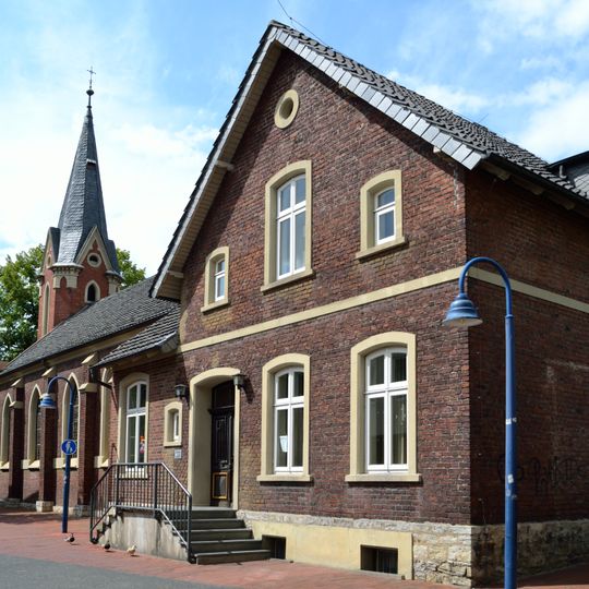 Ehemalige katholische Kirche Lage