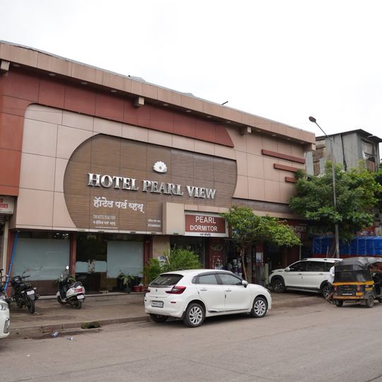 Hotel Pearl View