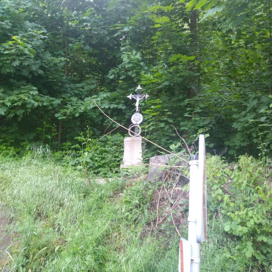 Kříž nad Opatovickou hájovnou