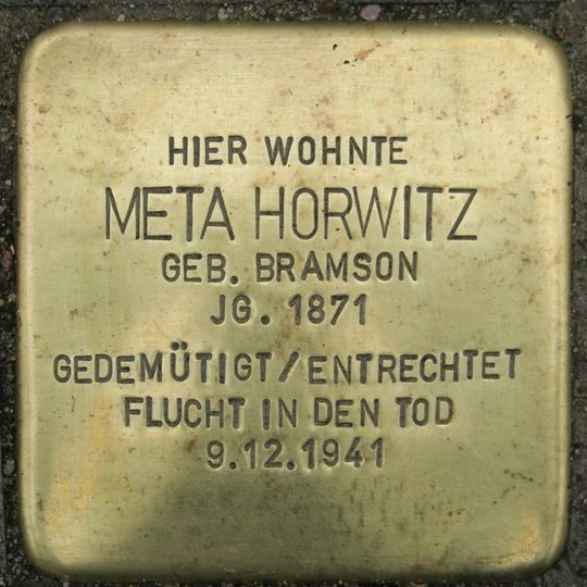 Stolperstein en memoria de Meta Horwitz