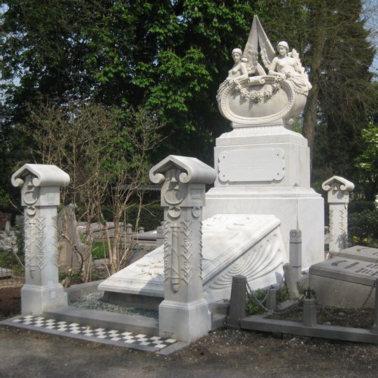 Grafmonument van Elisabeth Otter-Knoll