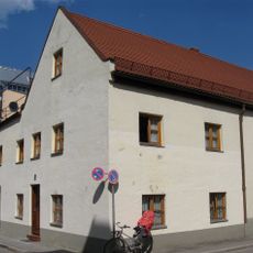 Zweigeschossiges Satteldachhaus