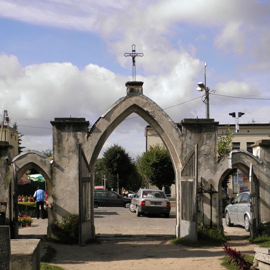 Cmentarz rzym.-kat. w Białobrzegach