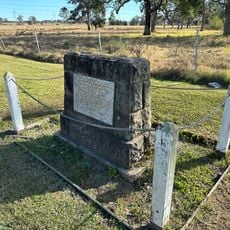 Blaxland Farm memorial cairn