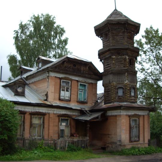 Kurbatow house with tower