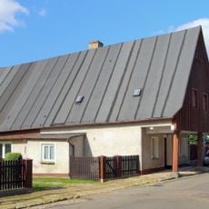 21 Kamiennogórska Street in Chełmsko Śląskie