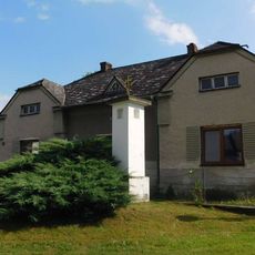 Boží muka v Třeštině