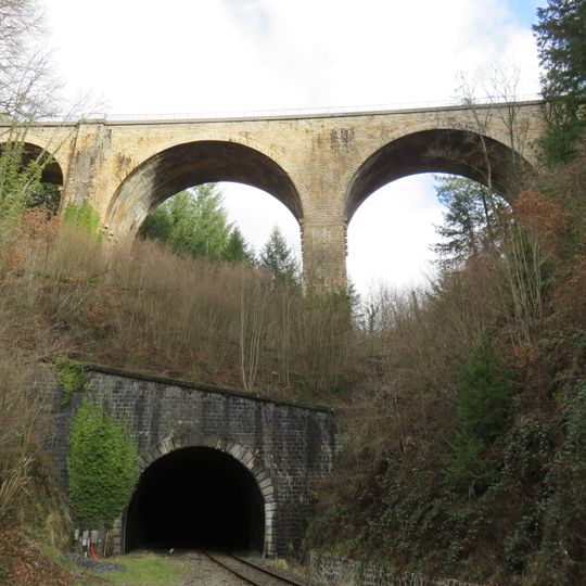 Saint-Nizier-d'Azergues Viaduct