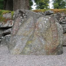 Upplands runinskrifter 608