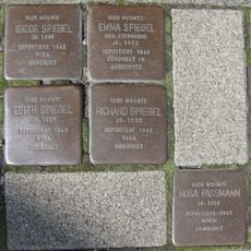 Stolperstein en memoria de Isidor Spiegel