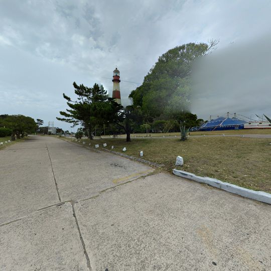 Lighthouse Punta Mogotes