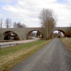 Steinbogenbrücke