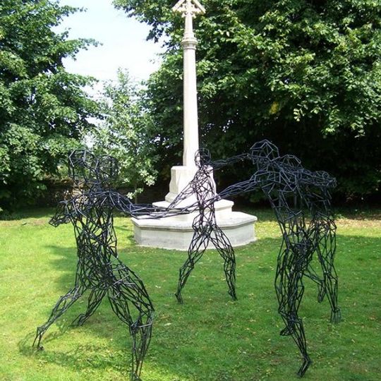 Bergh Apton War Memorial