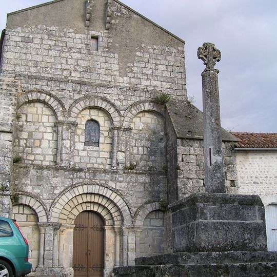 Église Saint-Saturnin de Chadurie