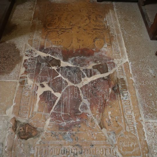 Dalle funéraire de la famille Bidault à Chaudenay