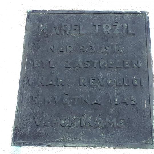 Pamětní deska v Bohdalíně u mostu přes Bohdalínský potok