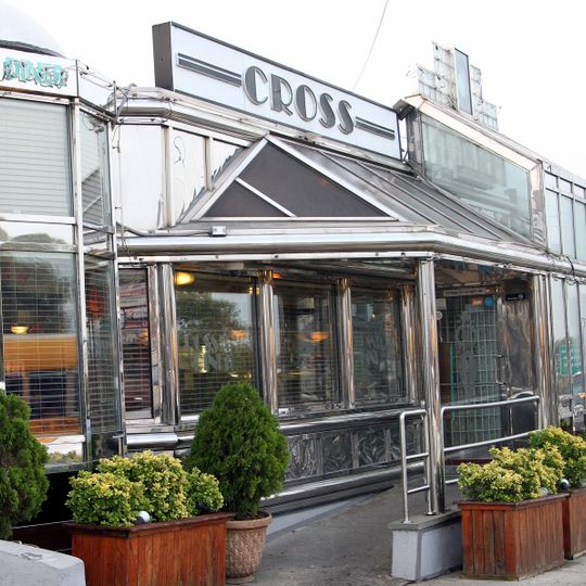 Crosstown Diner