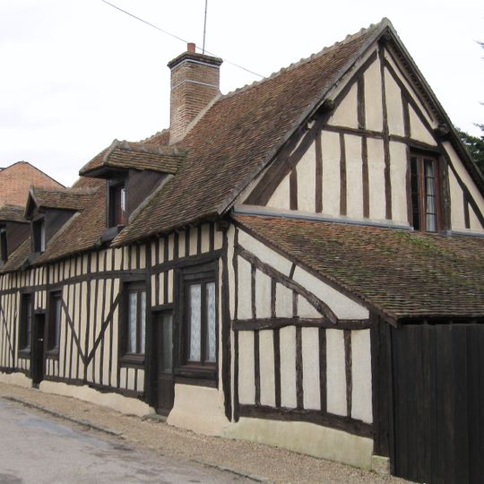 Timber framing houses, La Ferté-Saint-Aubin