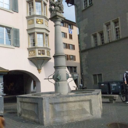 Fish market fountain