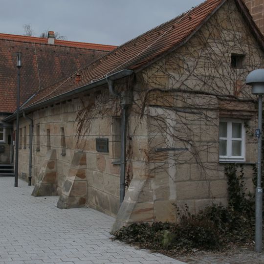 Pfinzingstraße 12/14