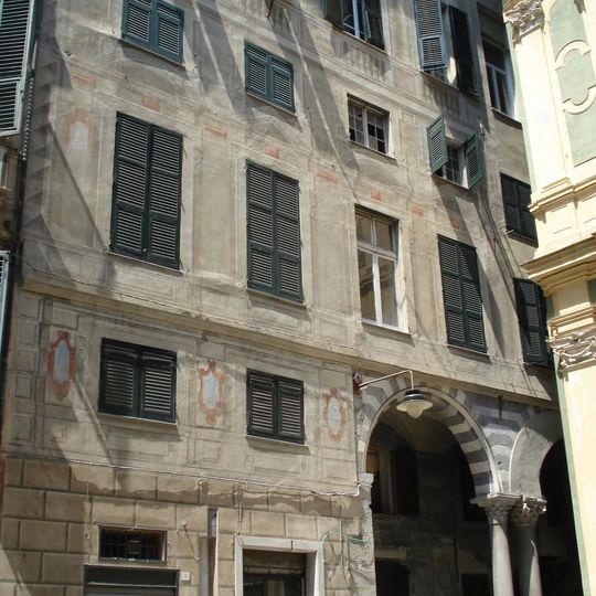 Palazzo Cicala-Raggio