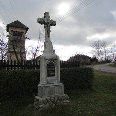 Kříž na okraji Branišova