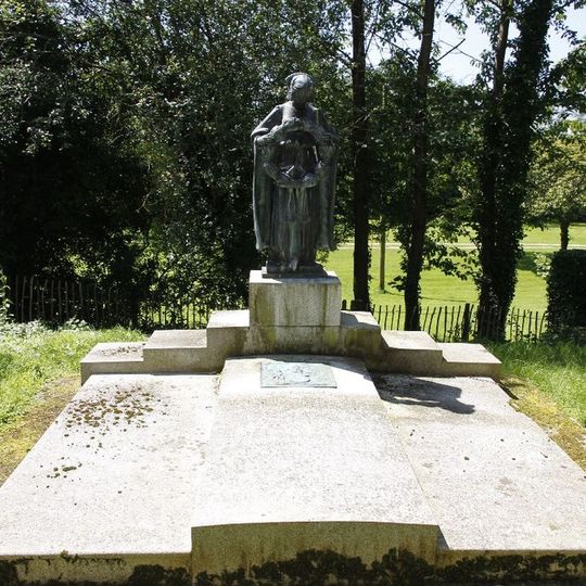 Faringdon Tomb Approximately 3 Metres To West Of St Michael's Church