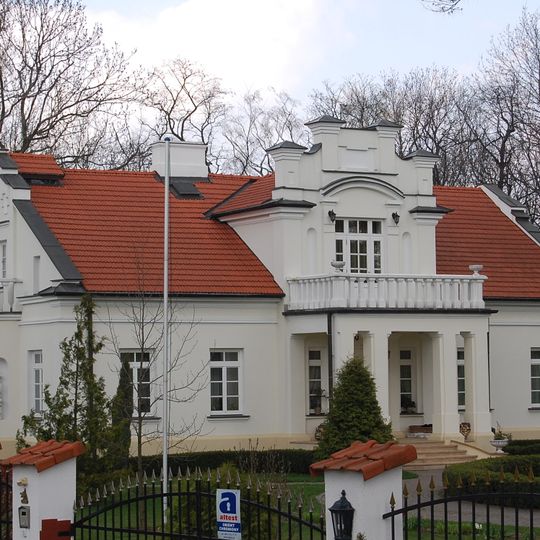 Manor in Motycz