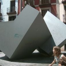 2 gaineko 1, multzo hirukoitza