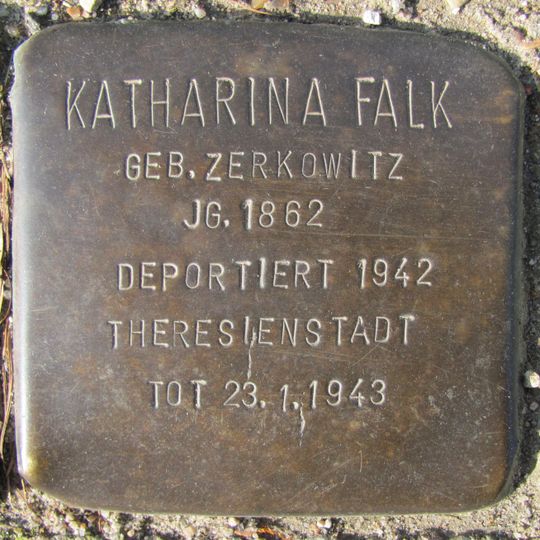 Stolperstein en memoria de Katharina Falk