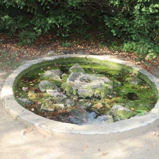 Kašna s Neptunem v zámku Náměšť nad Oslavou