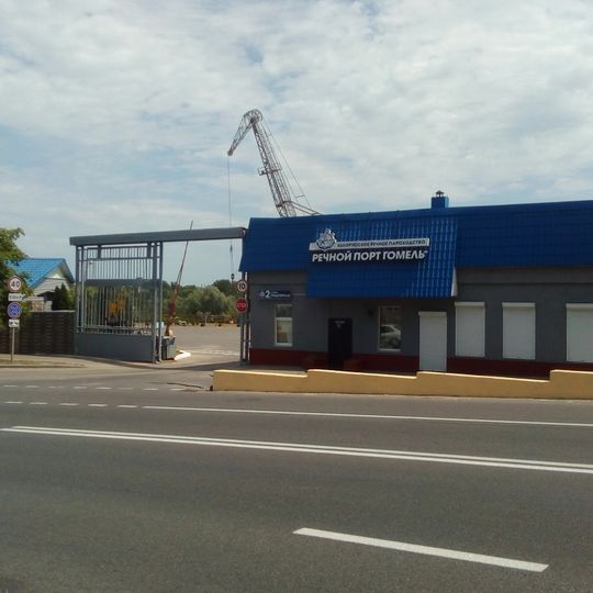 Homieĺ River Harbour