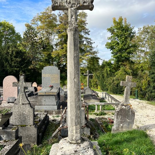 Croix de cimetière de Pomponne